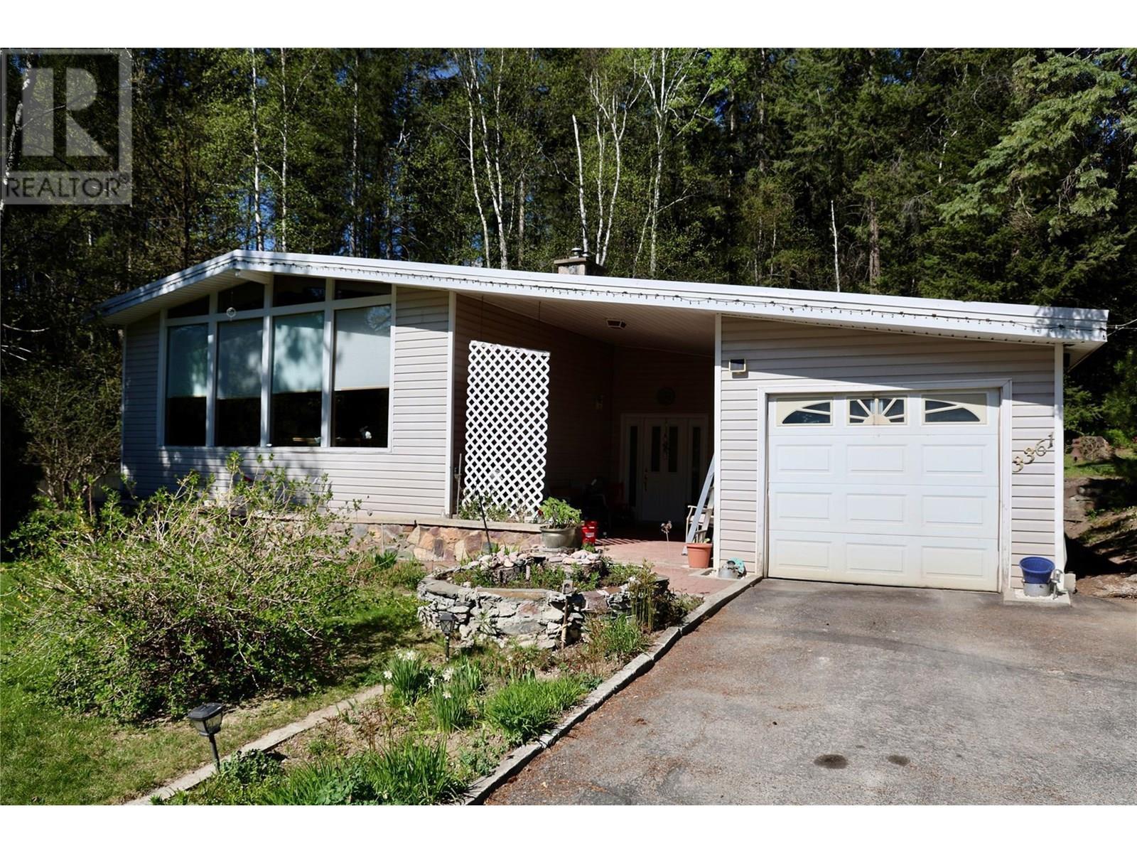 3361 & 3365 95 Highway Property Photo 44