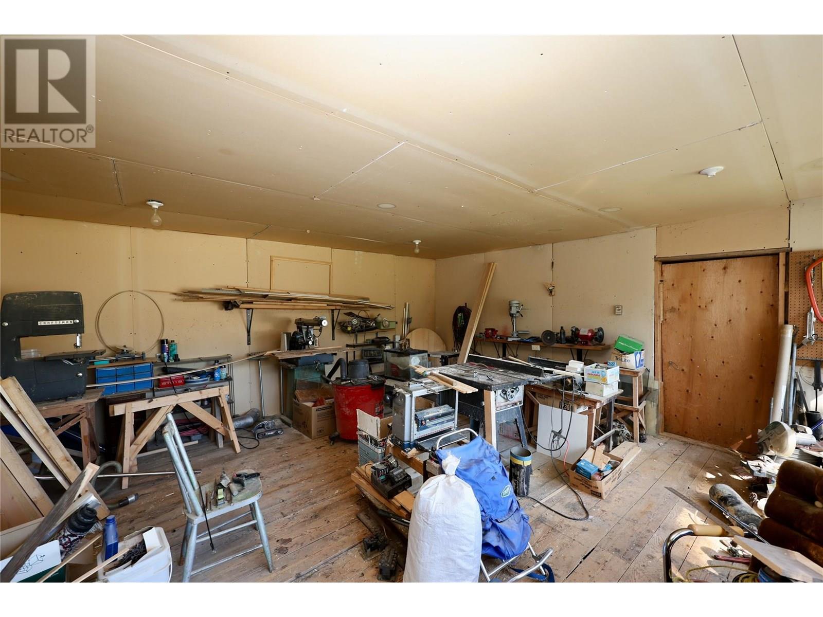 3361 & 3365 95 Highway Property Photo 71