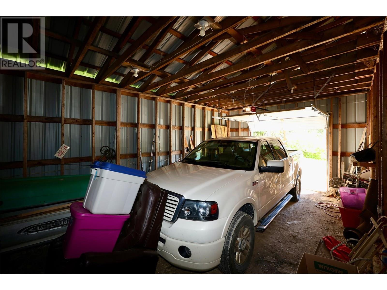 3361 & 3365 95 Highway Property Photo 75