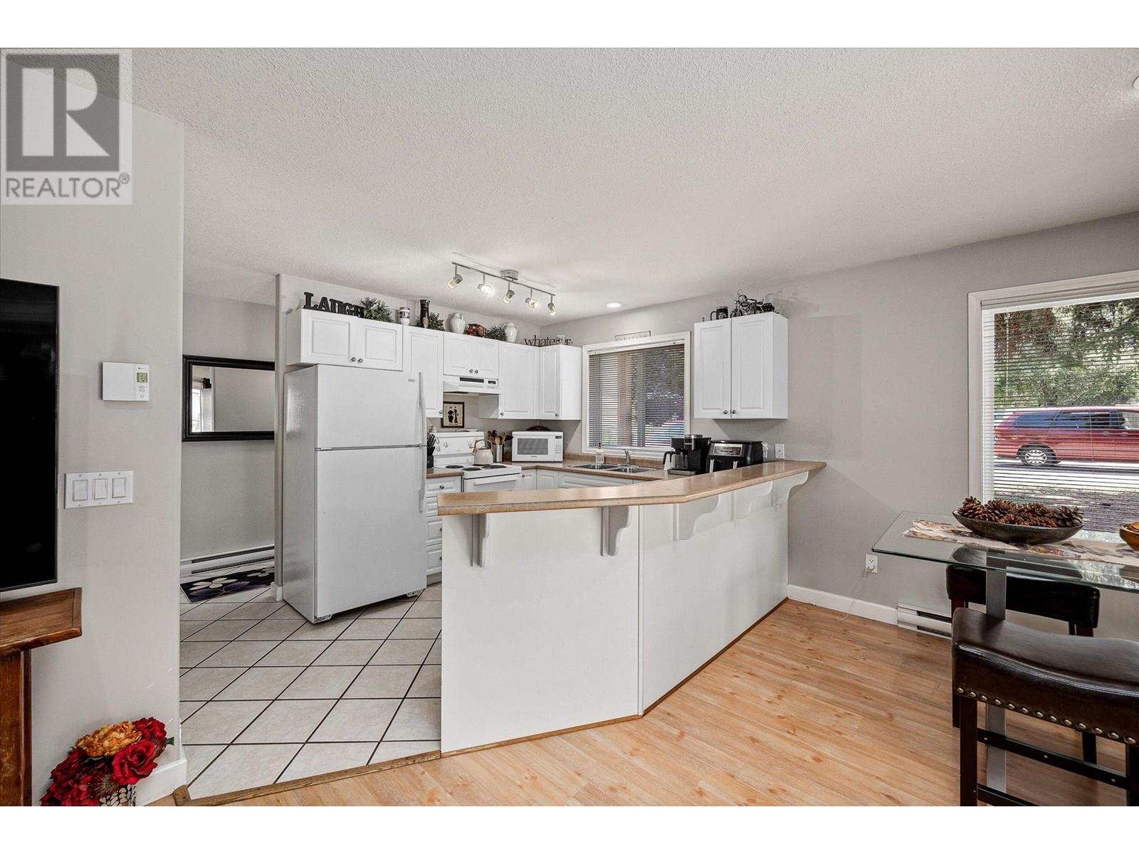1404 Inkar Road Property Photo 5