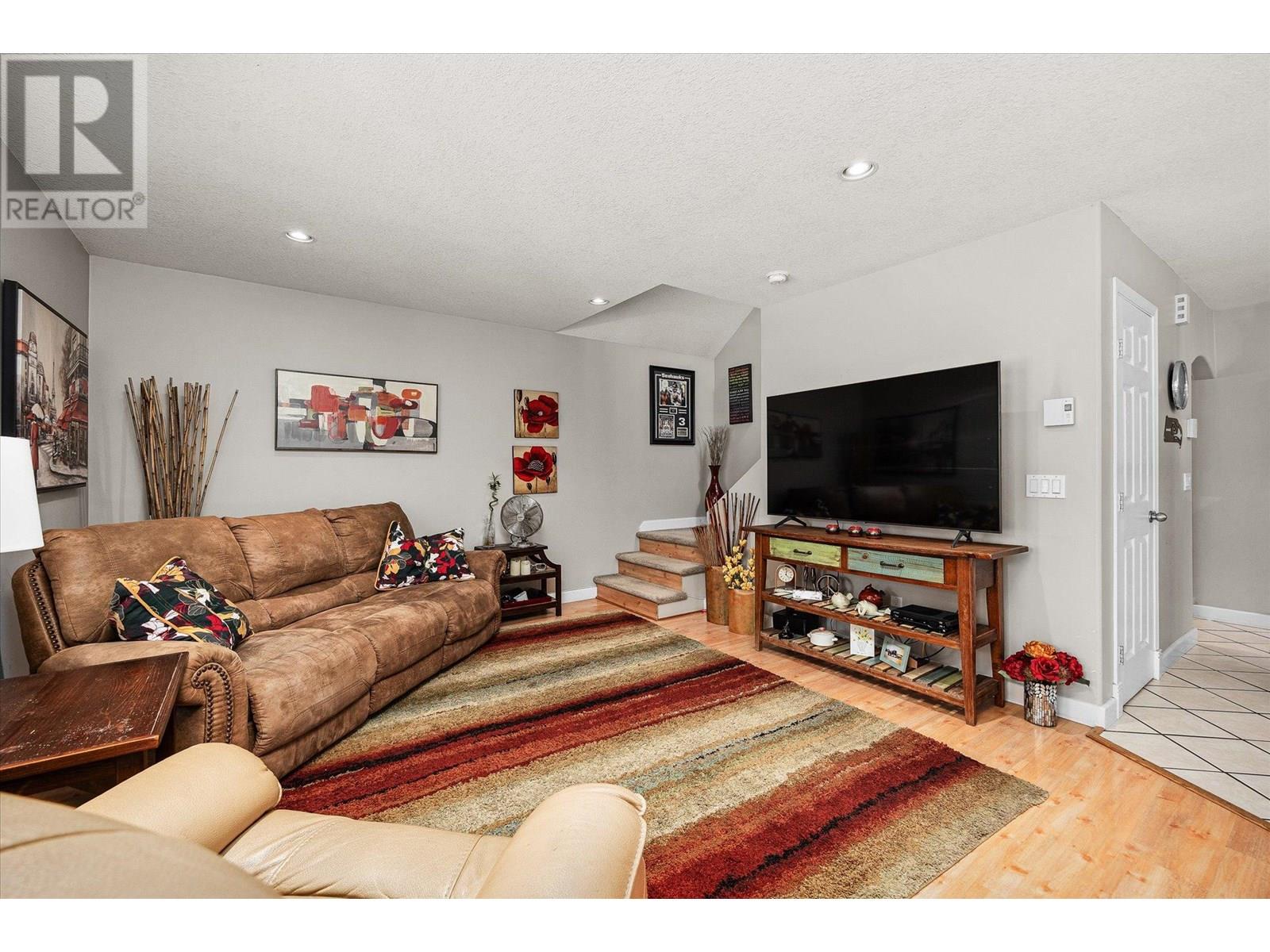 1404 Inkar Road Property Photo 11