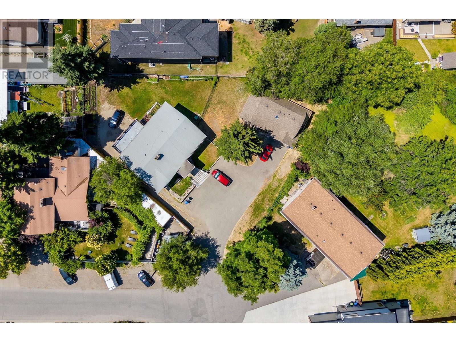 1404 Inkar Road Property Photo 33