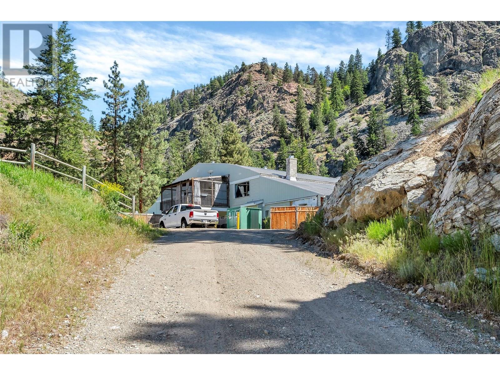 3803 Mclean Creek Road Property Photo 13