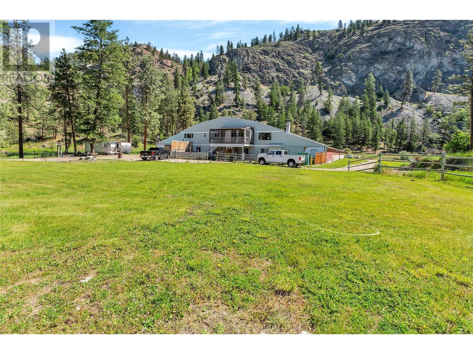 3803 Mclean Creek Road Property Photo 14