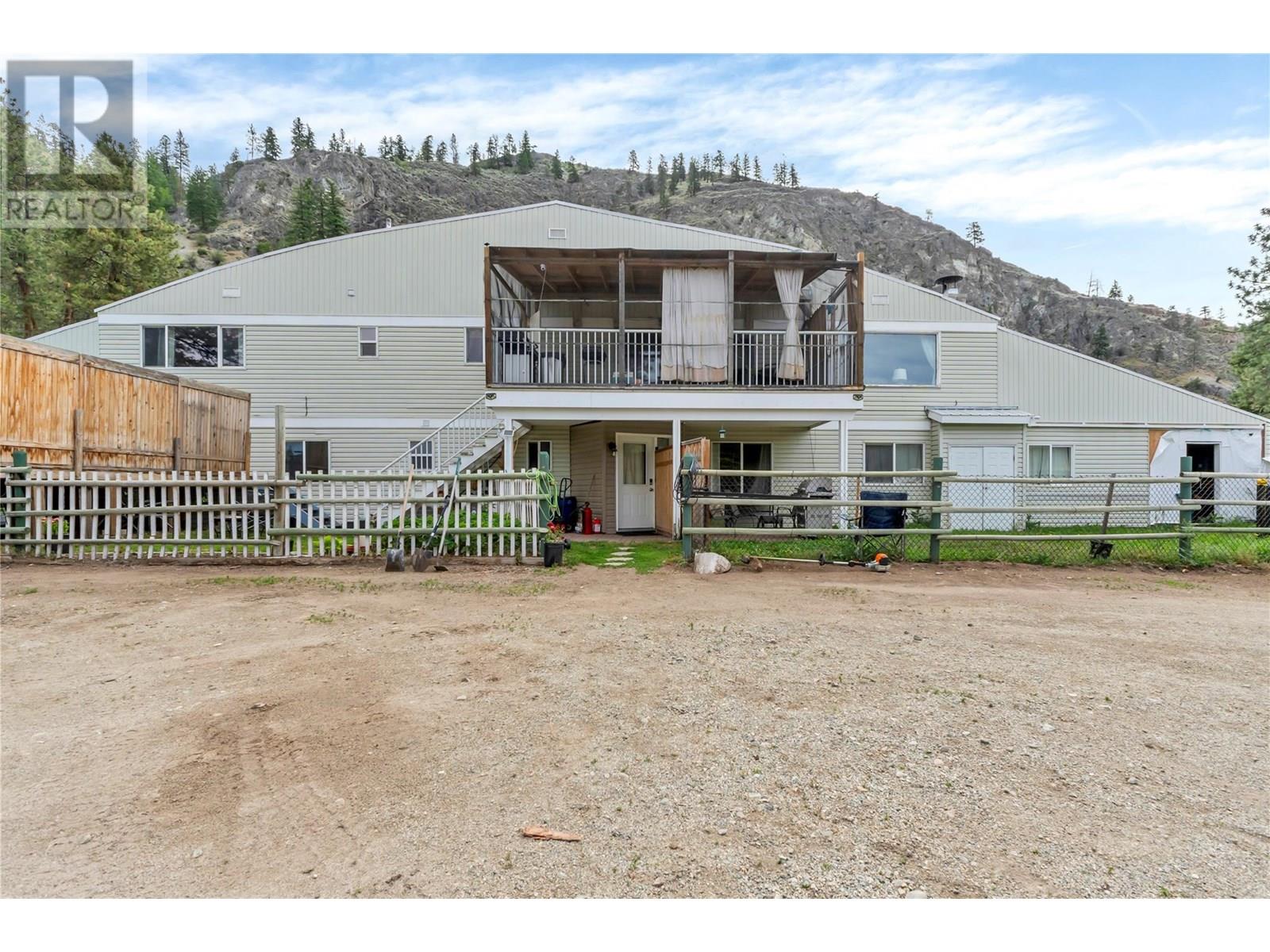 3803 Mclean Creek Road Property Photo 21