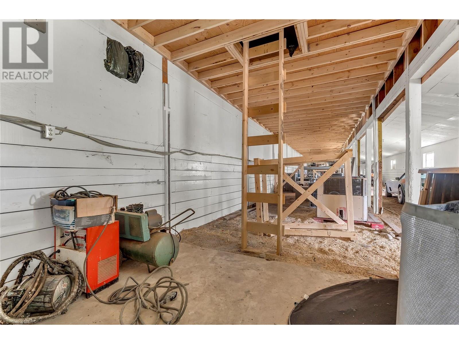 3803 Mclean Creek Road Property Photo 24