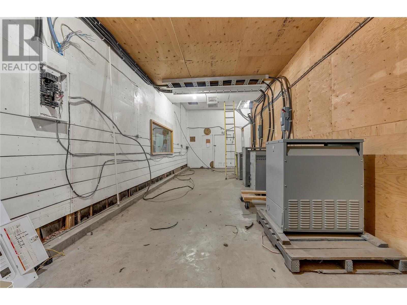 3803 Mclean Creek Road Property Photo 25