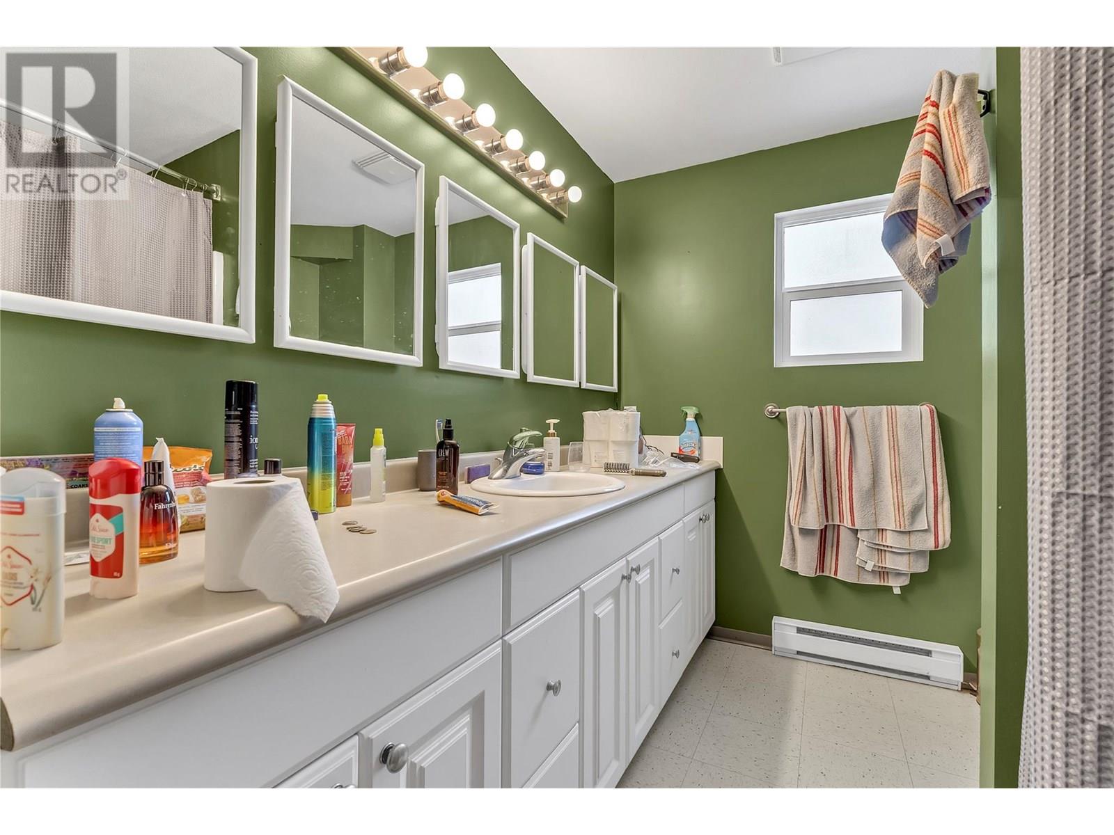 3803 Mclean Creek Road Property Photo 54