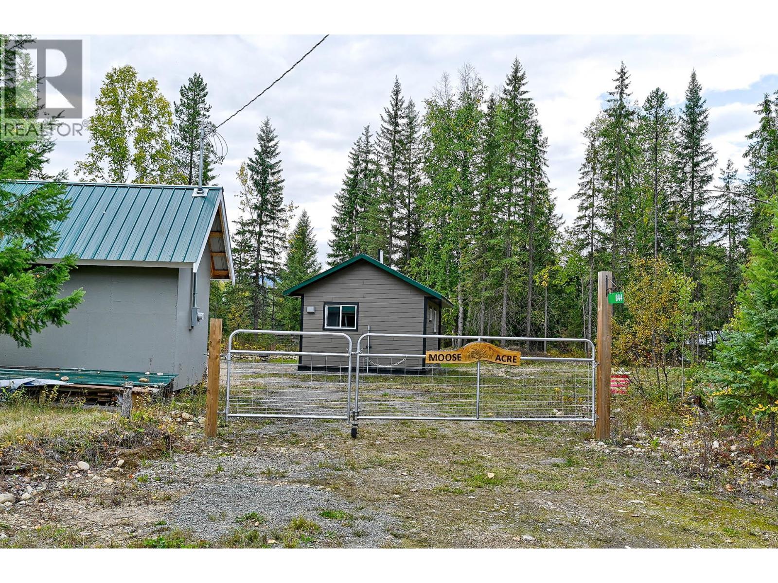 644 Grouse Creek Road Property Photo 3