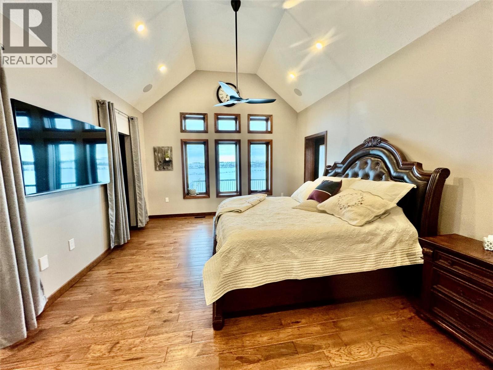 8142 219 Road Property Photo 19