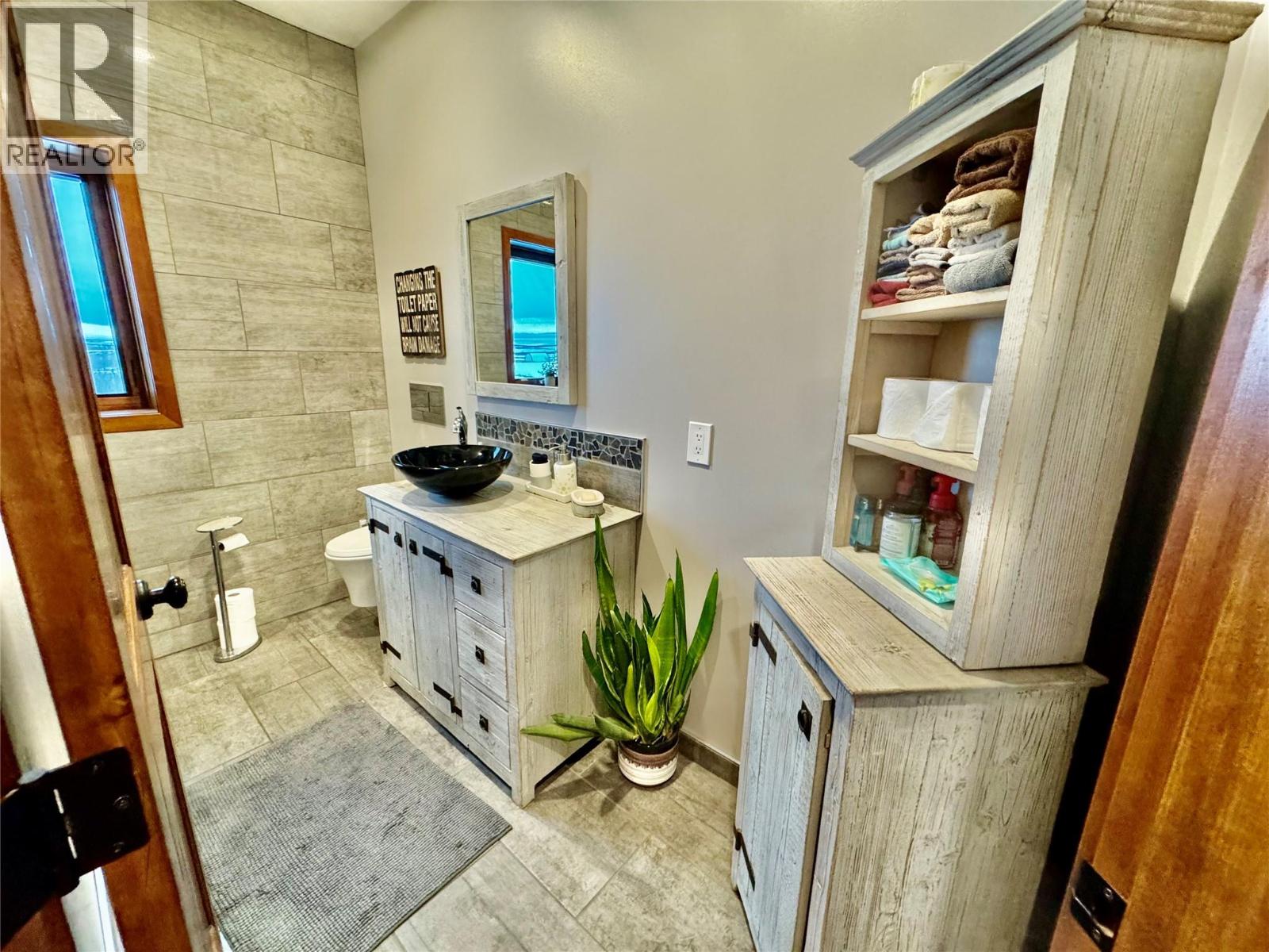 8142 219 Road Property Photo 26