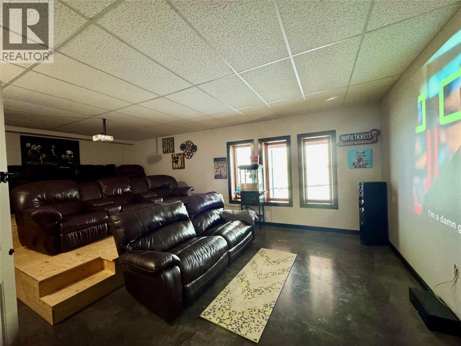 8142 219 Road Property Photo 30