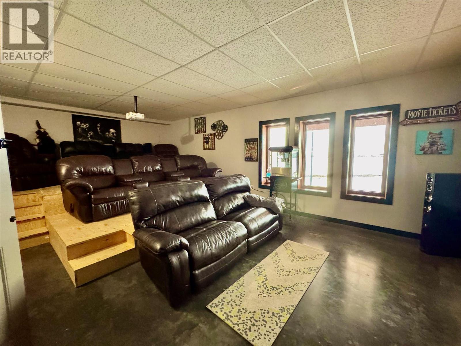8142 219 Road Property Photo 31