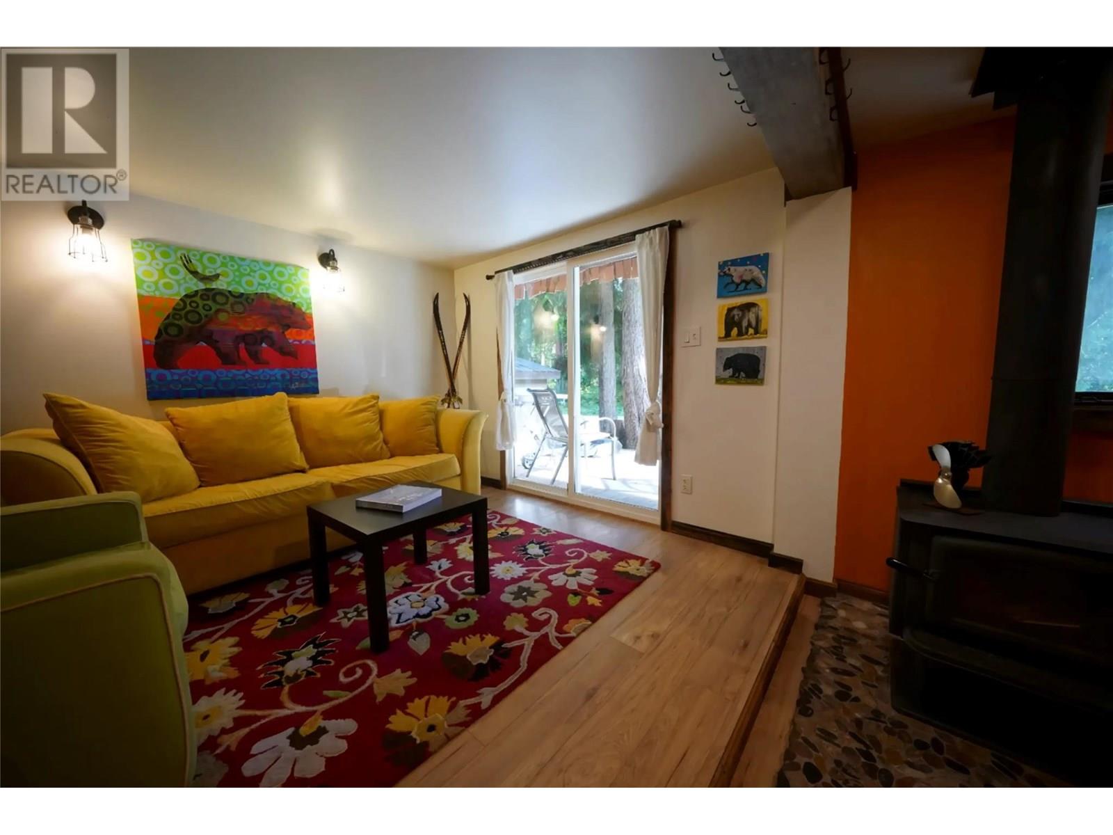 1079 Lundell Road Unit# 5 Property Photo 2