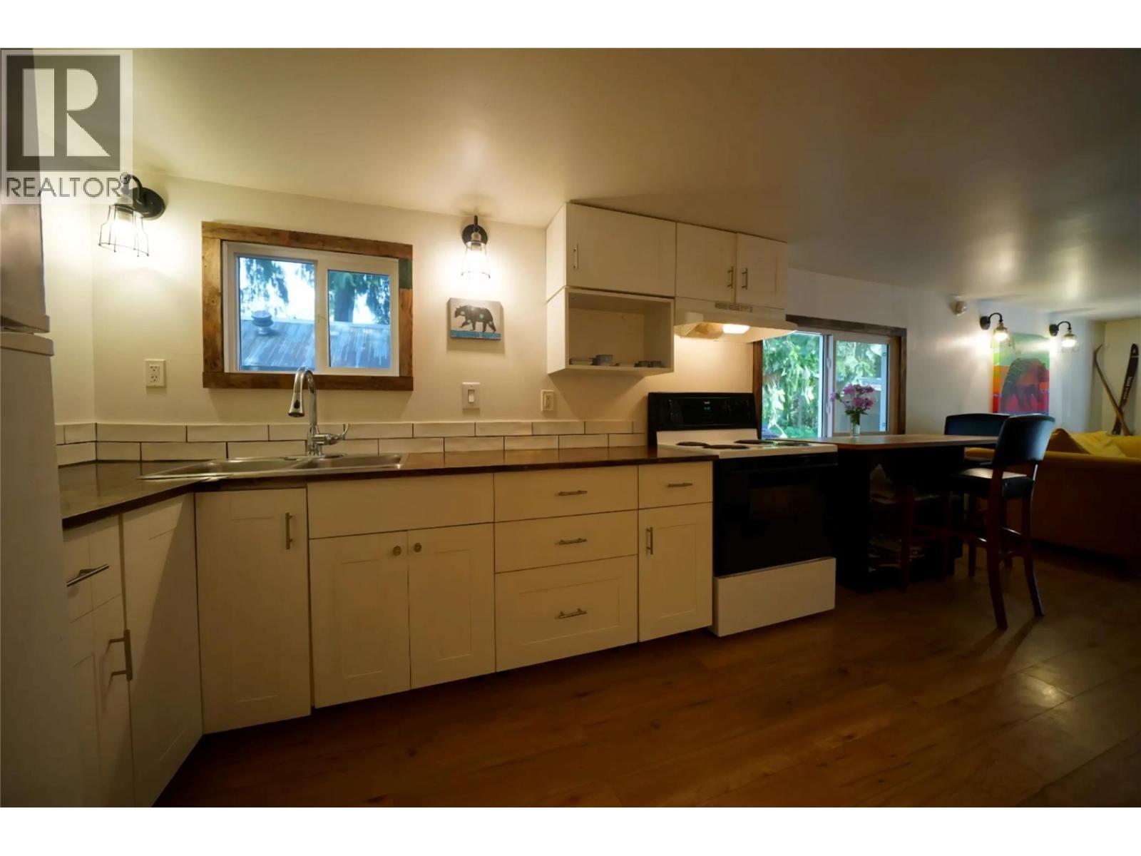 1079 Lundell Road Unit# 5 Property Photo 10
