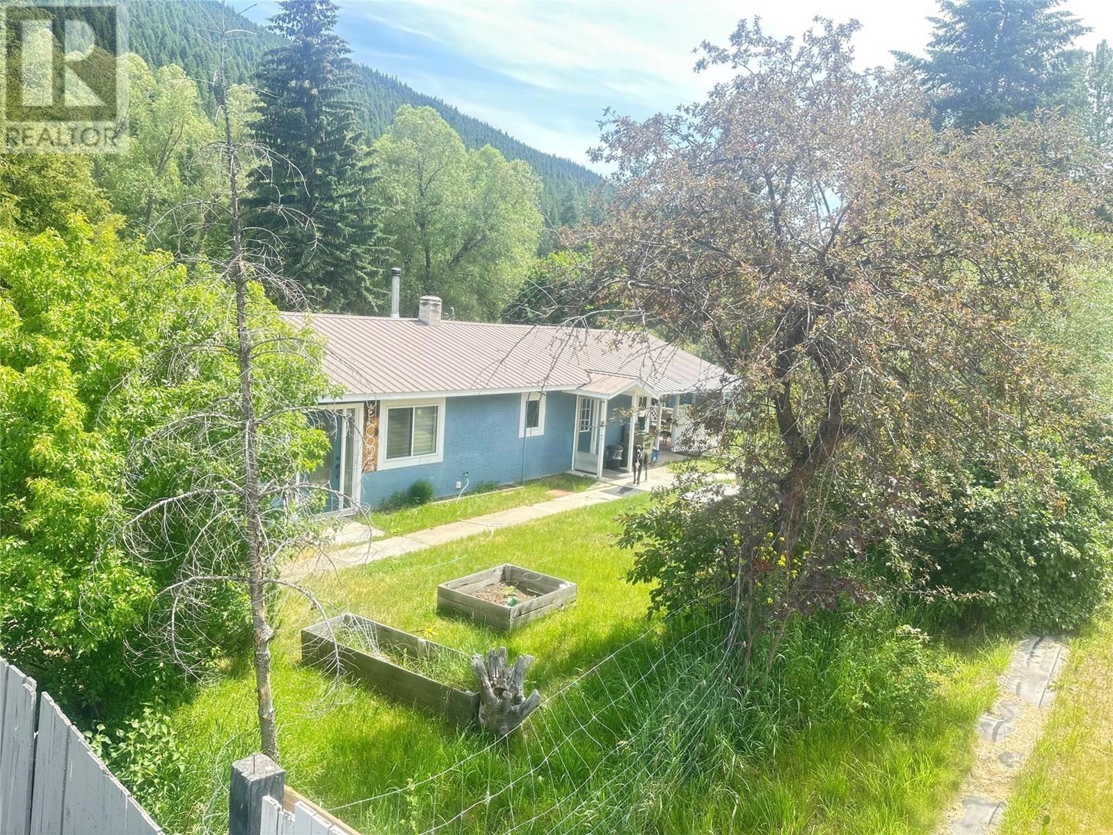 20 Wallace Mountain Road