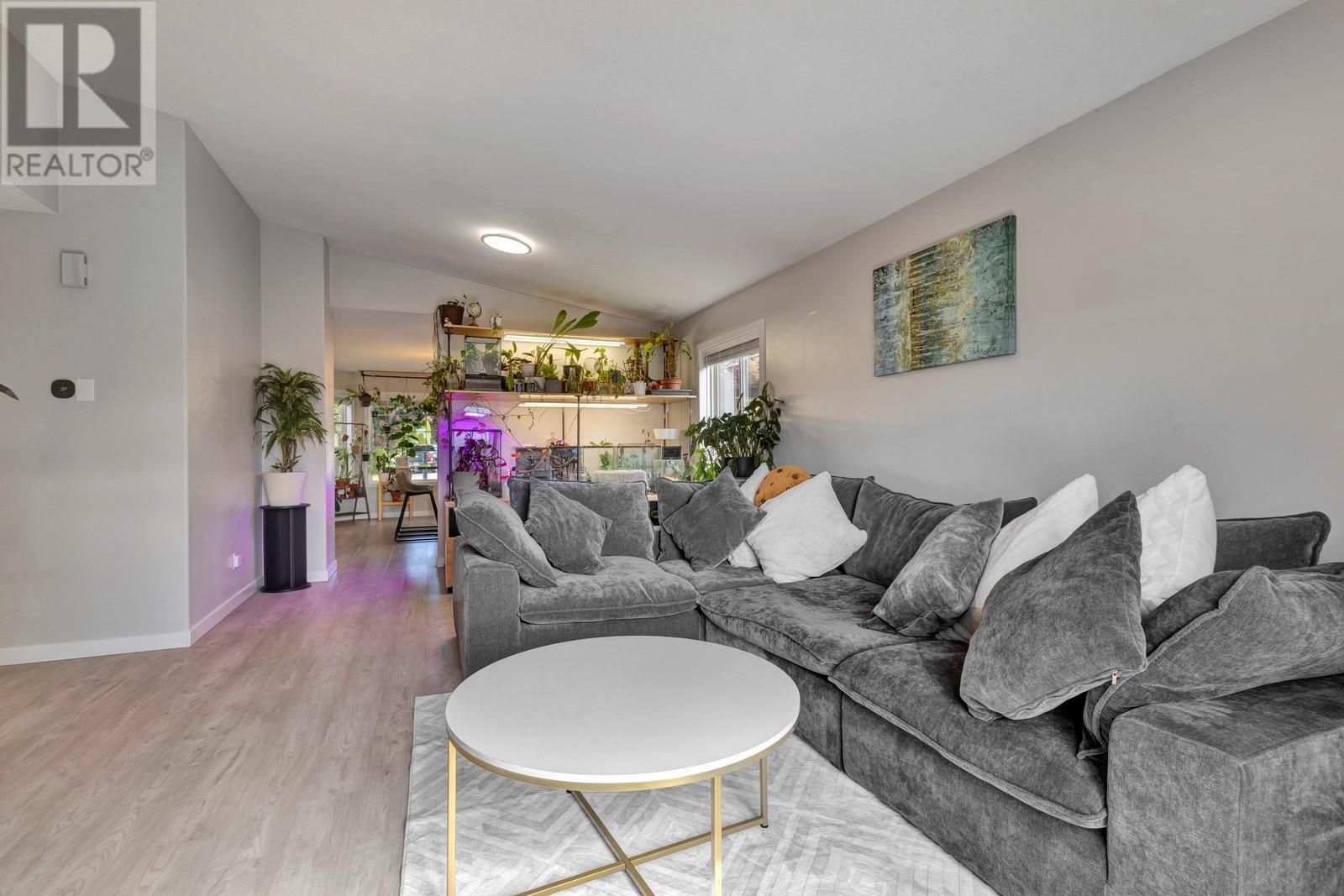 2210 Louie Drive Unit# 6 Property Photo 9