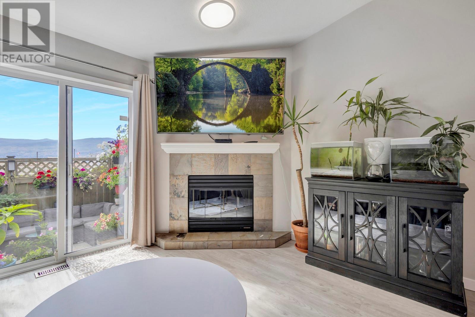 2210 Louie Drive Unit# 6 Property Photo 10