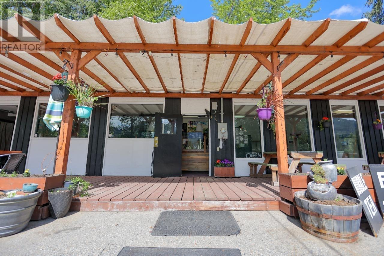 1841 3b Highway Property Photo 1