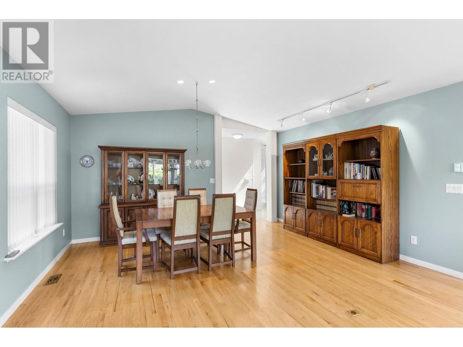 3788 Bird Place Unit# 111 Property Photo 4