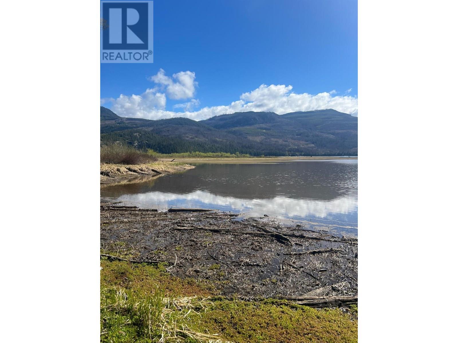 Dl 1376 Adams Fsr W Lake Property Photo 1