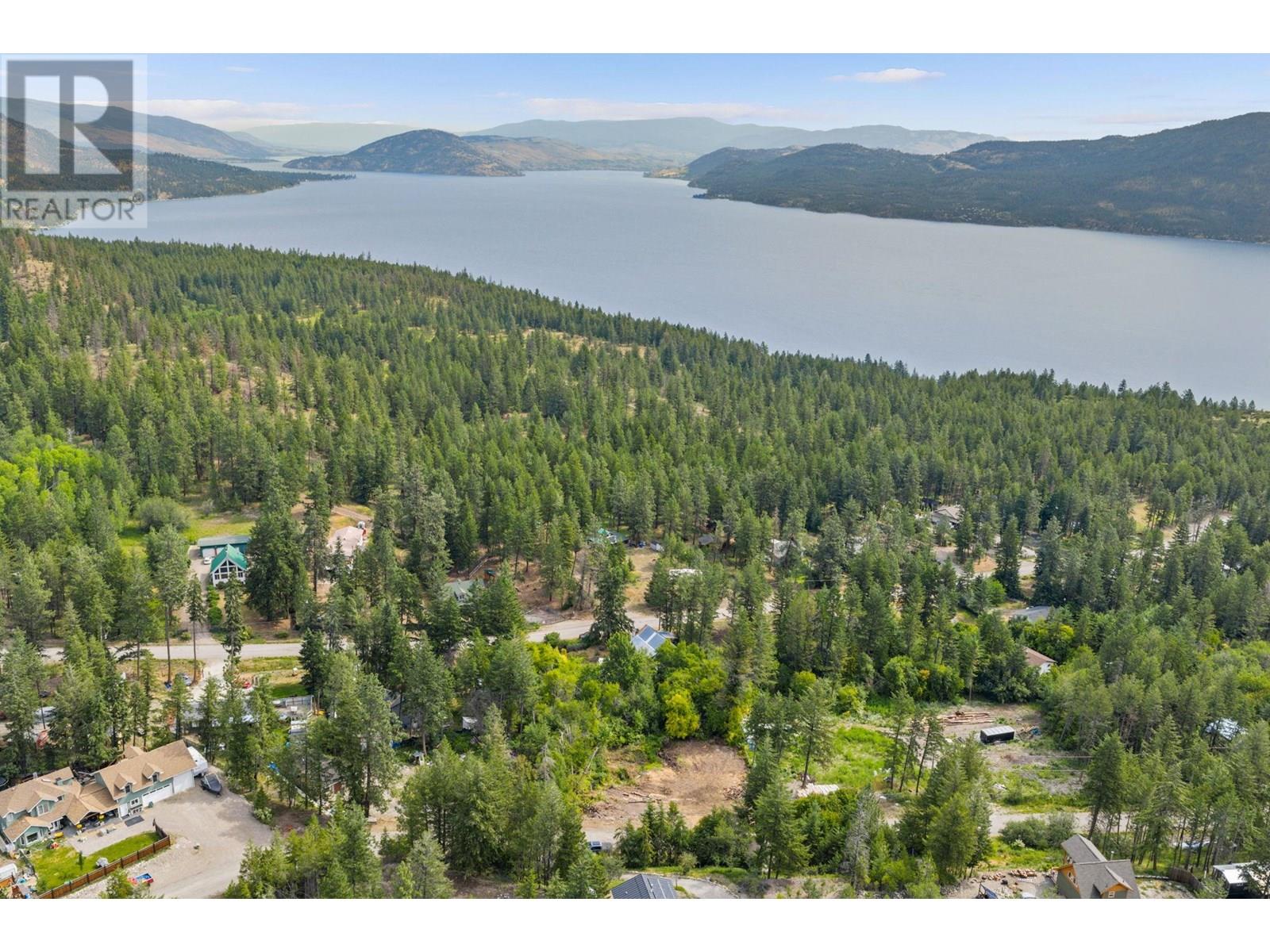 830 Balsam Road Property Photo 8