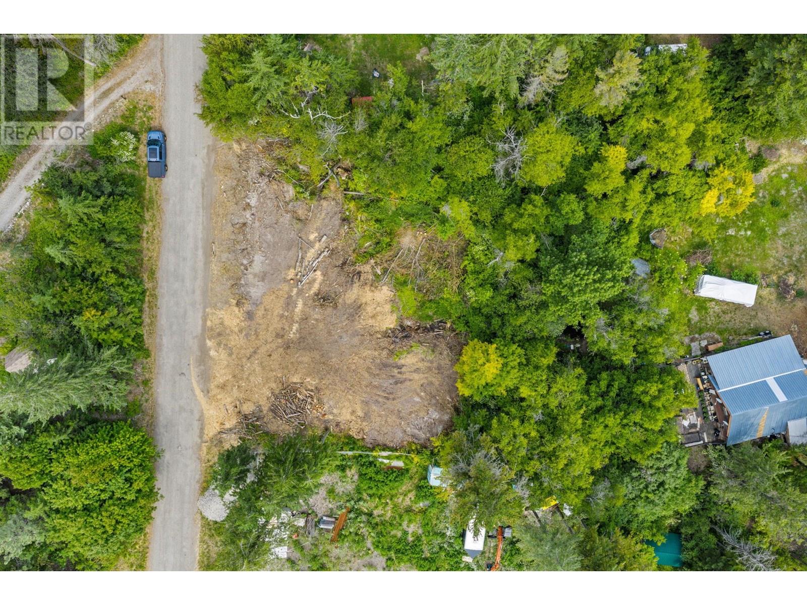 830 Balsam Road Property Photo 12