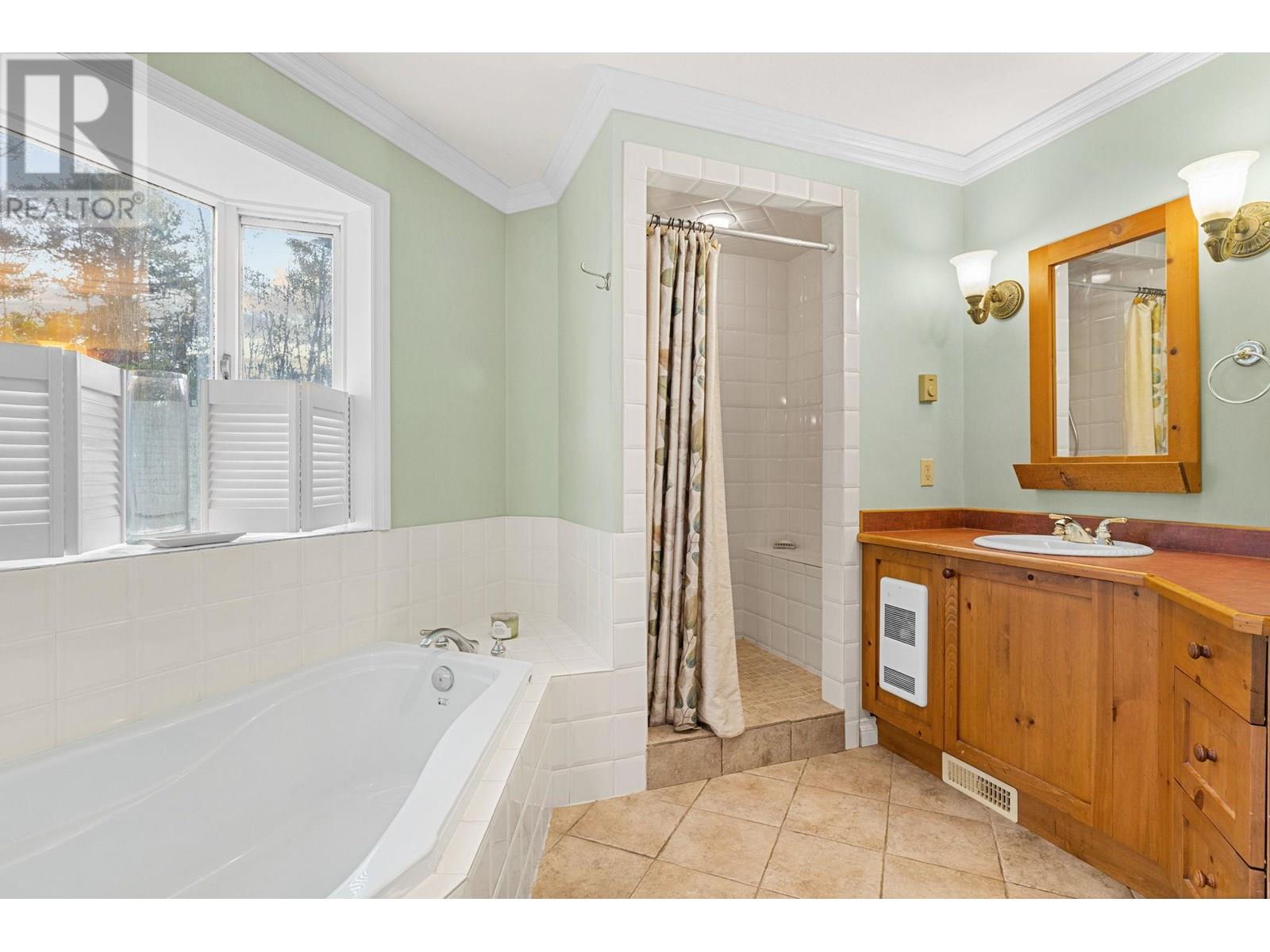 3330 Mckellar Road Property Photo 17