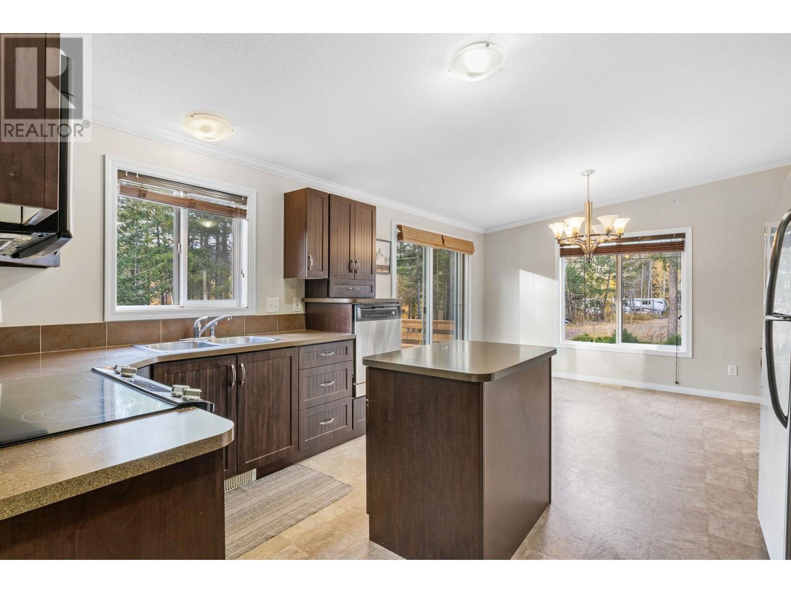 3330 Mckellar Road Property Photo 38