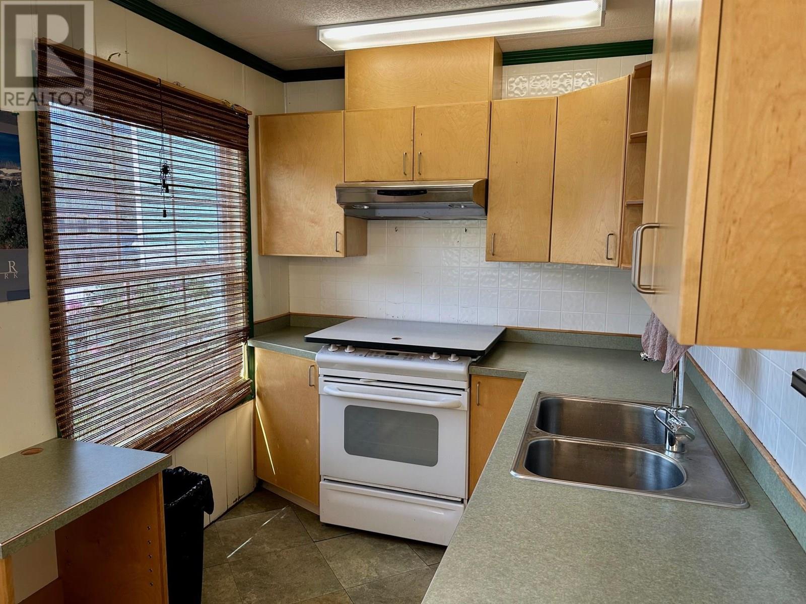 316 6th Avenue Property Photo 5