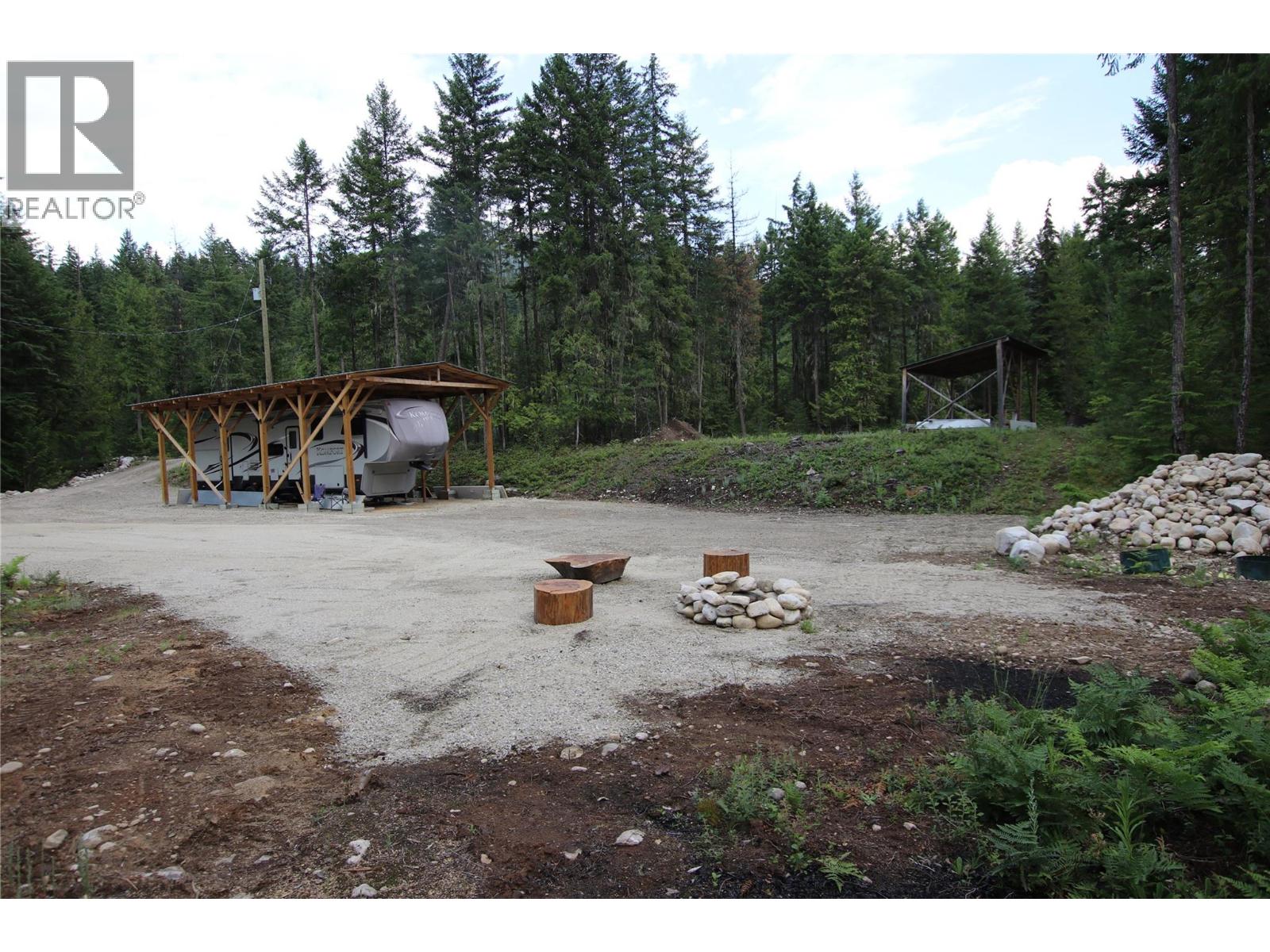 854 Alexander Road Photo de la propriété 1