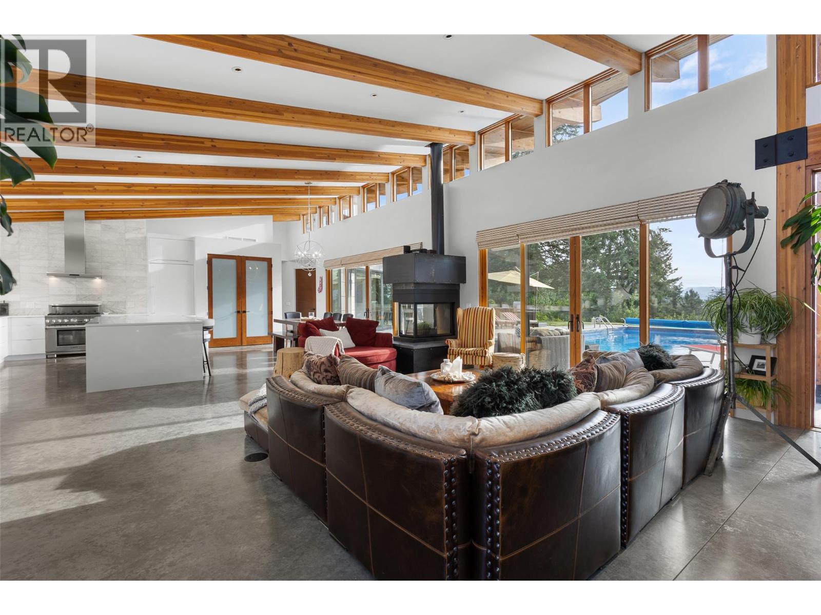 3194 Dunster Road Property Photo 9