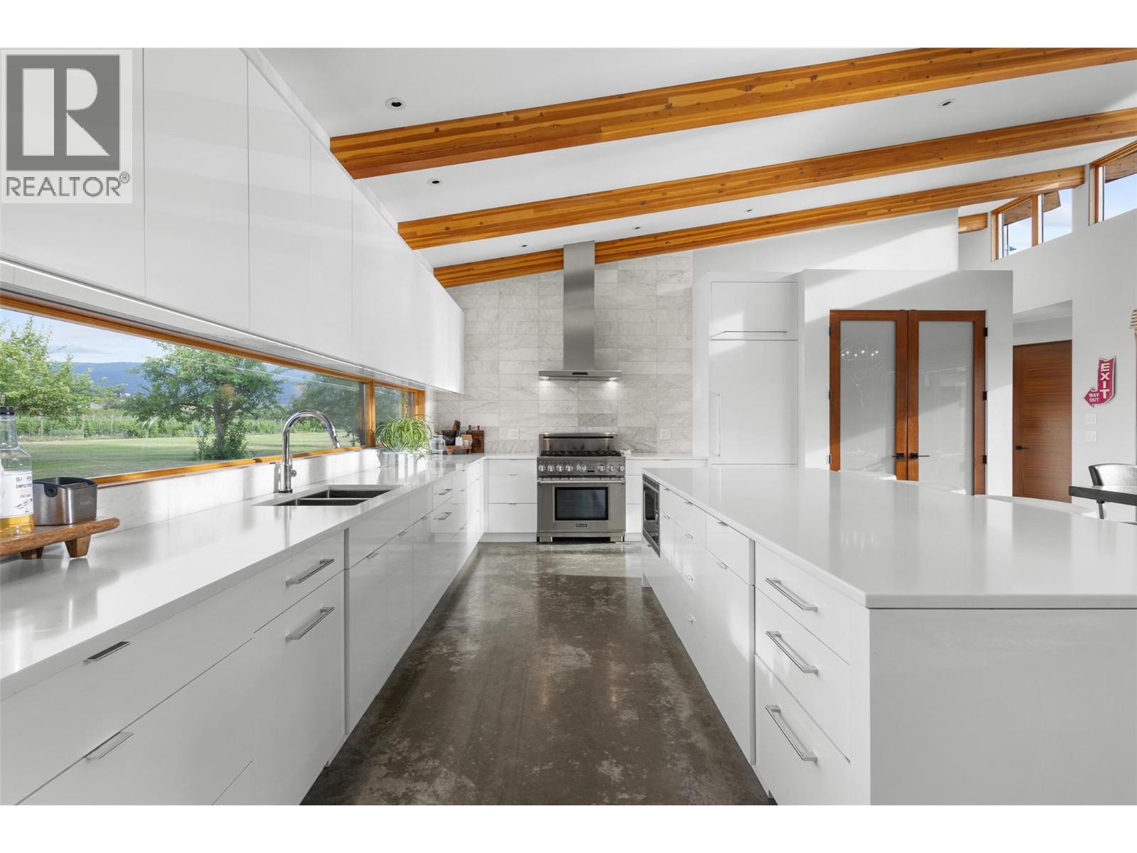 3194 Dunster Road Property Photo 18