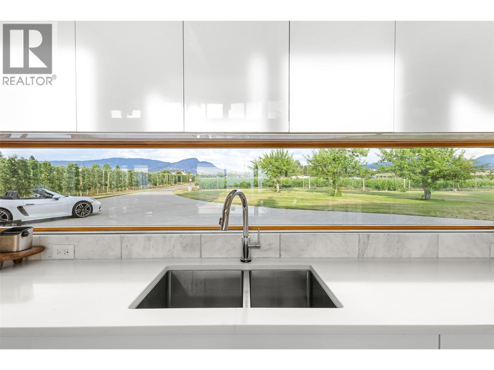 3194 Dunster Road Property Photo 26