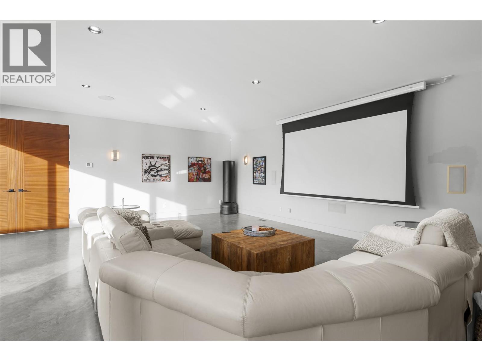 3194 Dunster Road Property Photo 32