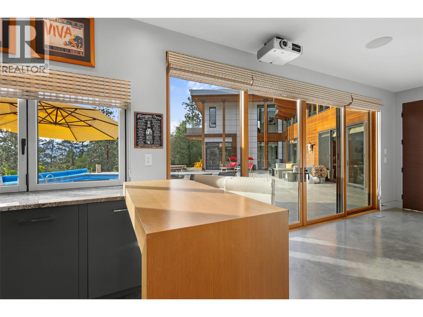 3194 Dunster Road Property Photo 33