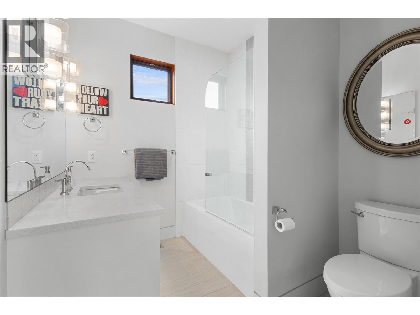 3194 Dunster Road Property Photo 45