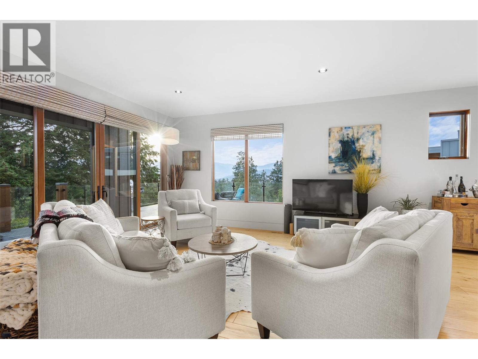 3194 Dunster Road Property Photo 61