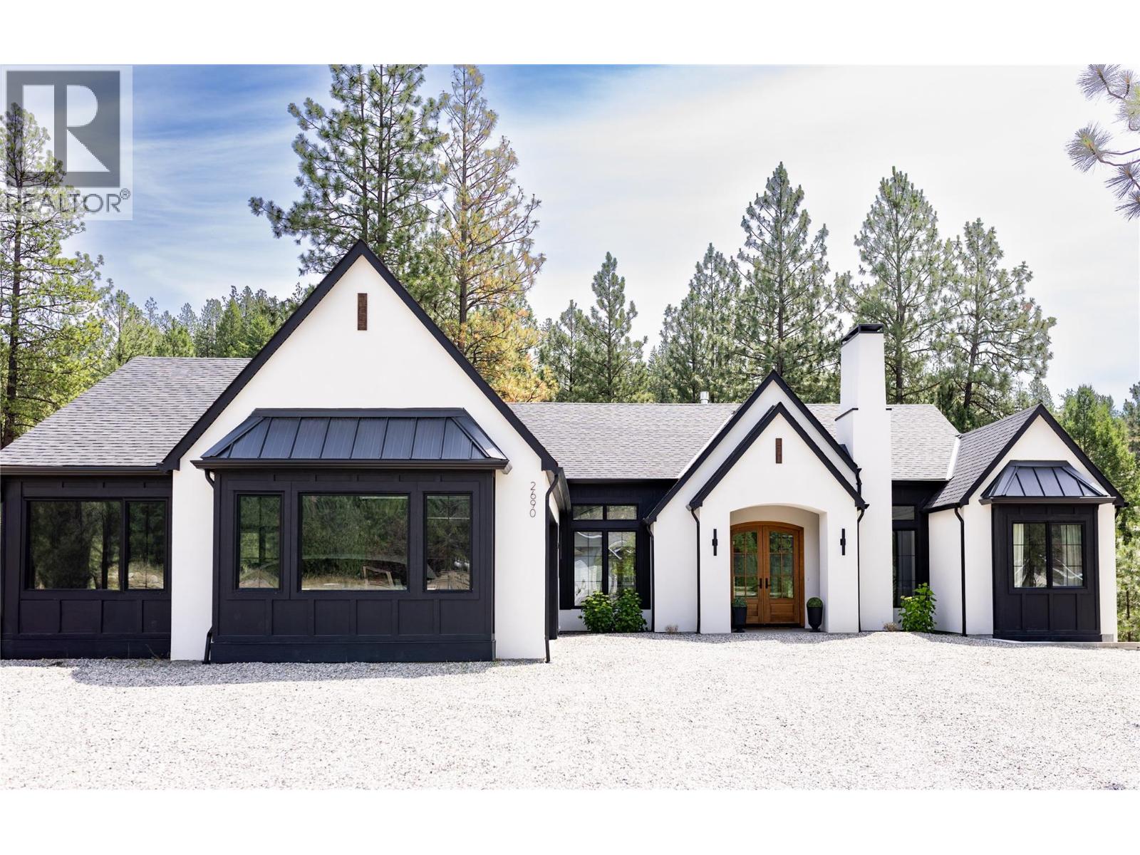 2690 Placer Place Property Photo 1
