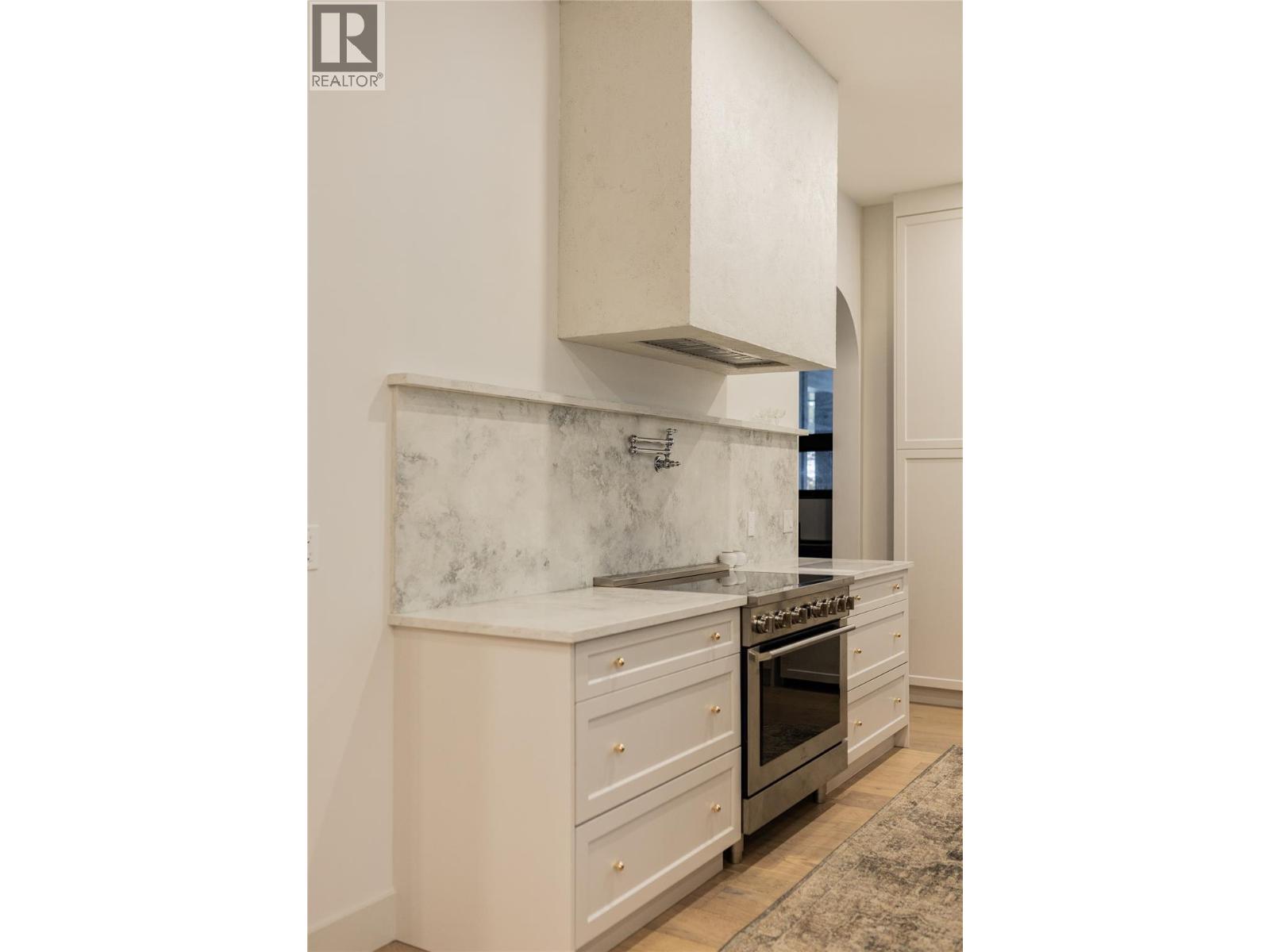 2690 Placer Place Property Photo 10