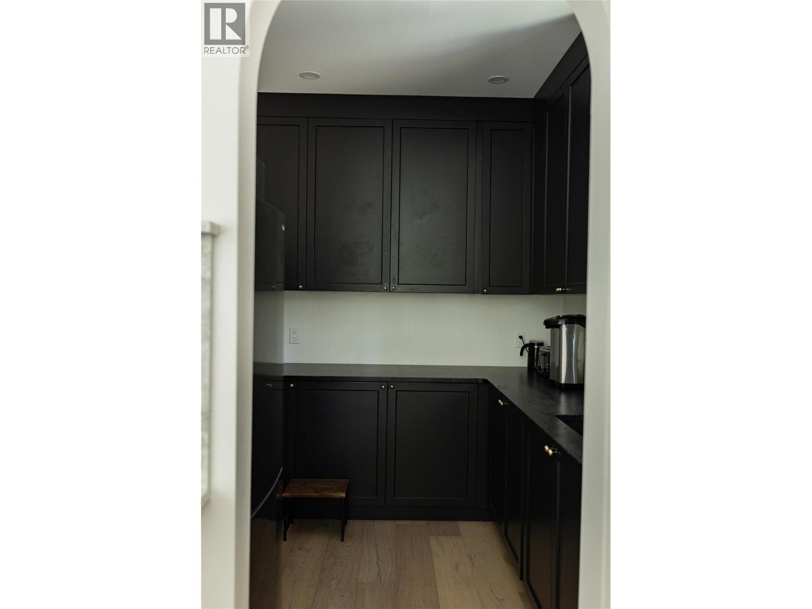 2690 Placer Place Property Photo 11