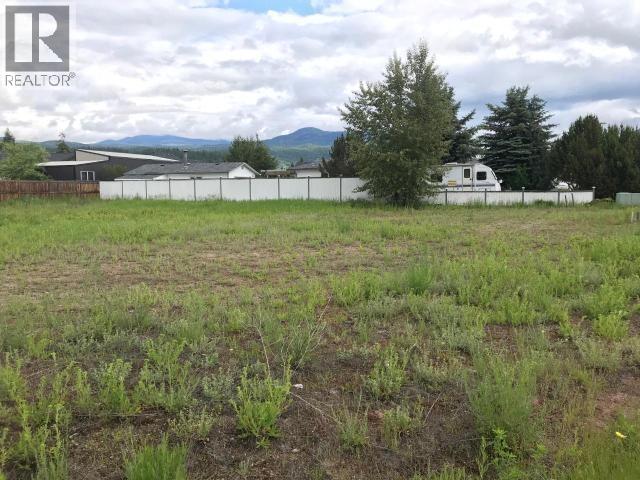 335 Oriole Way Property Photo 2