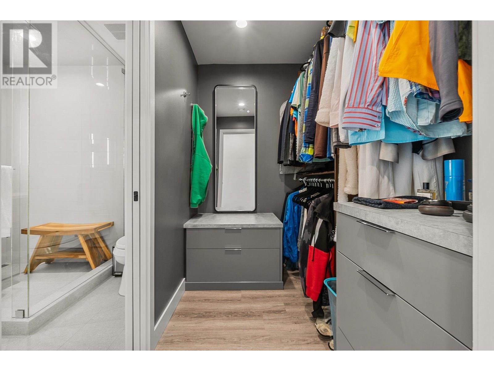 2900 Abbott Street #312 Property Photo 20