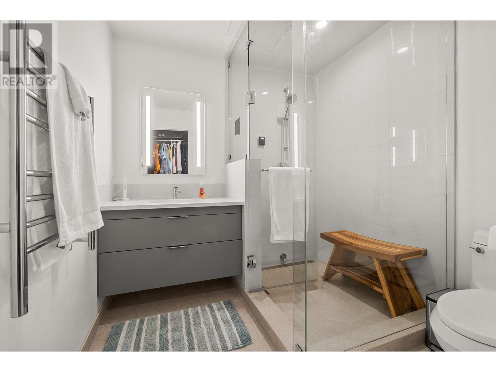 2900 Abbott Street #312 Property Photo 21