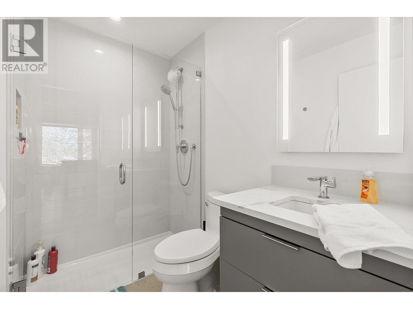 2900 Abbott Street #312 Property Photo 26