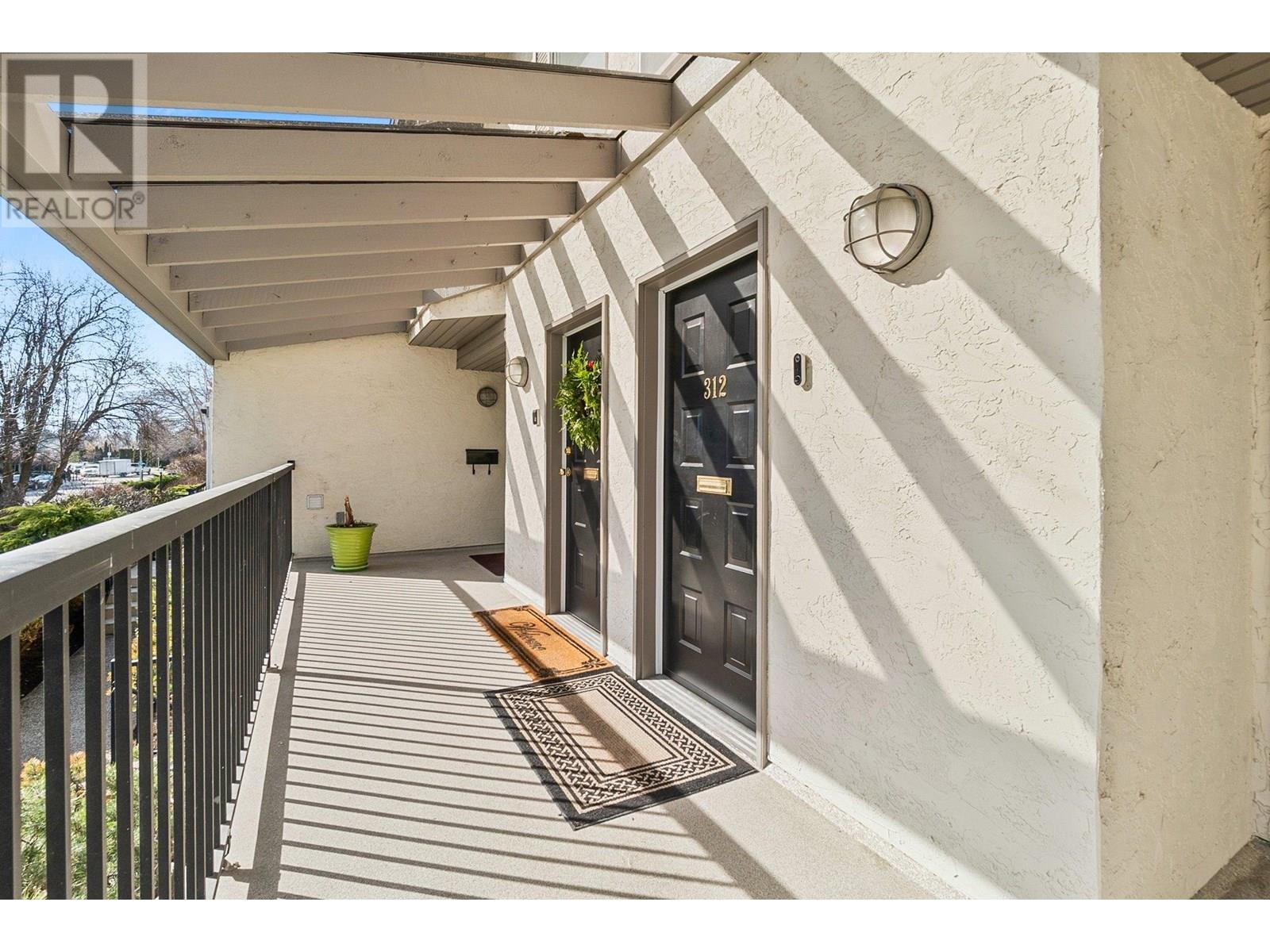 2900 Abbott Street #312 Property Photo 31