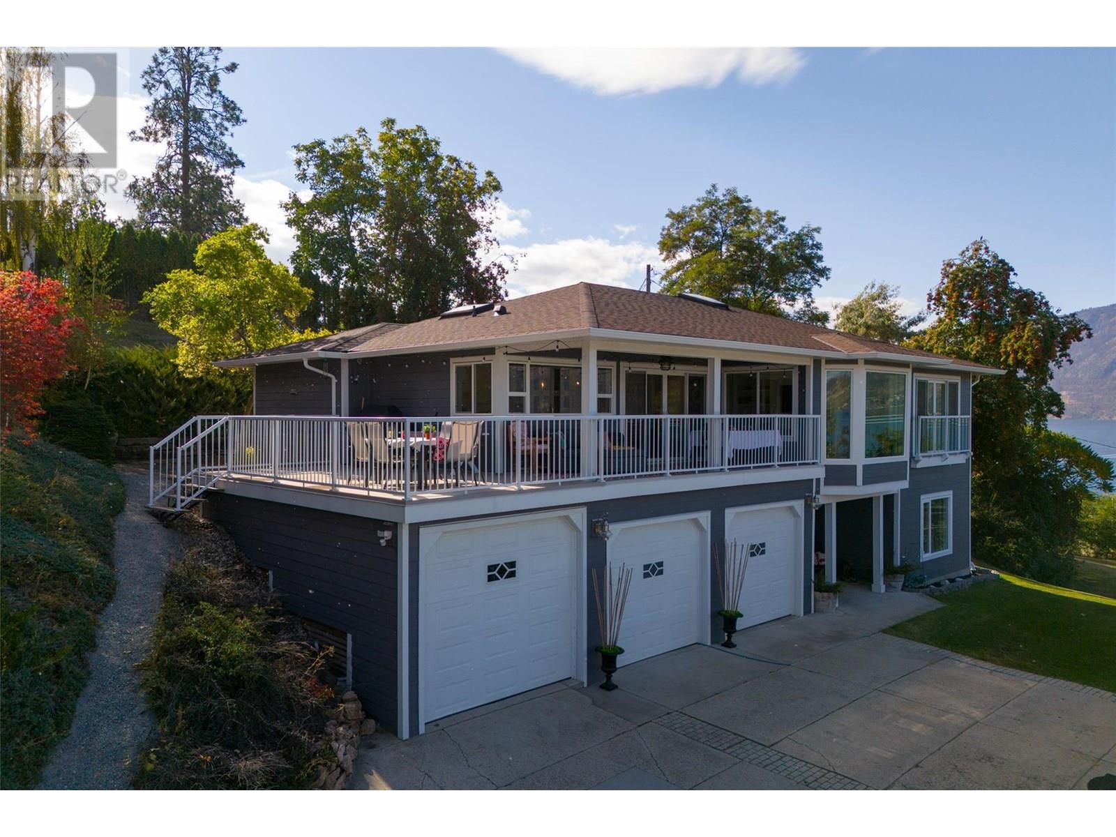 11935 Okanagan Centre Road Property Photo 6