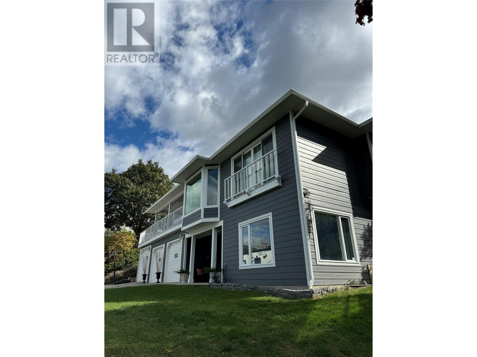 11935 Okanagan Centre Road Property Photo 10