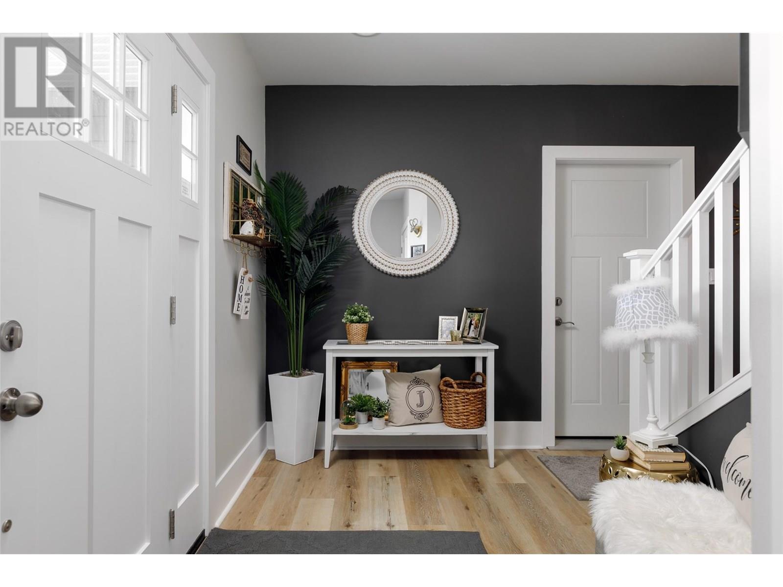 11935 Okanagan Centre Road Property Photo 15