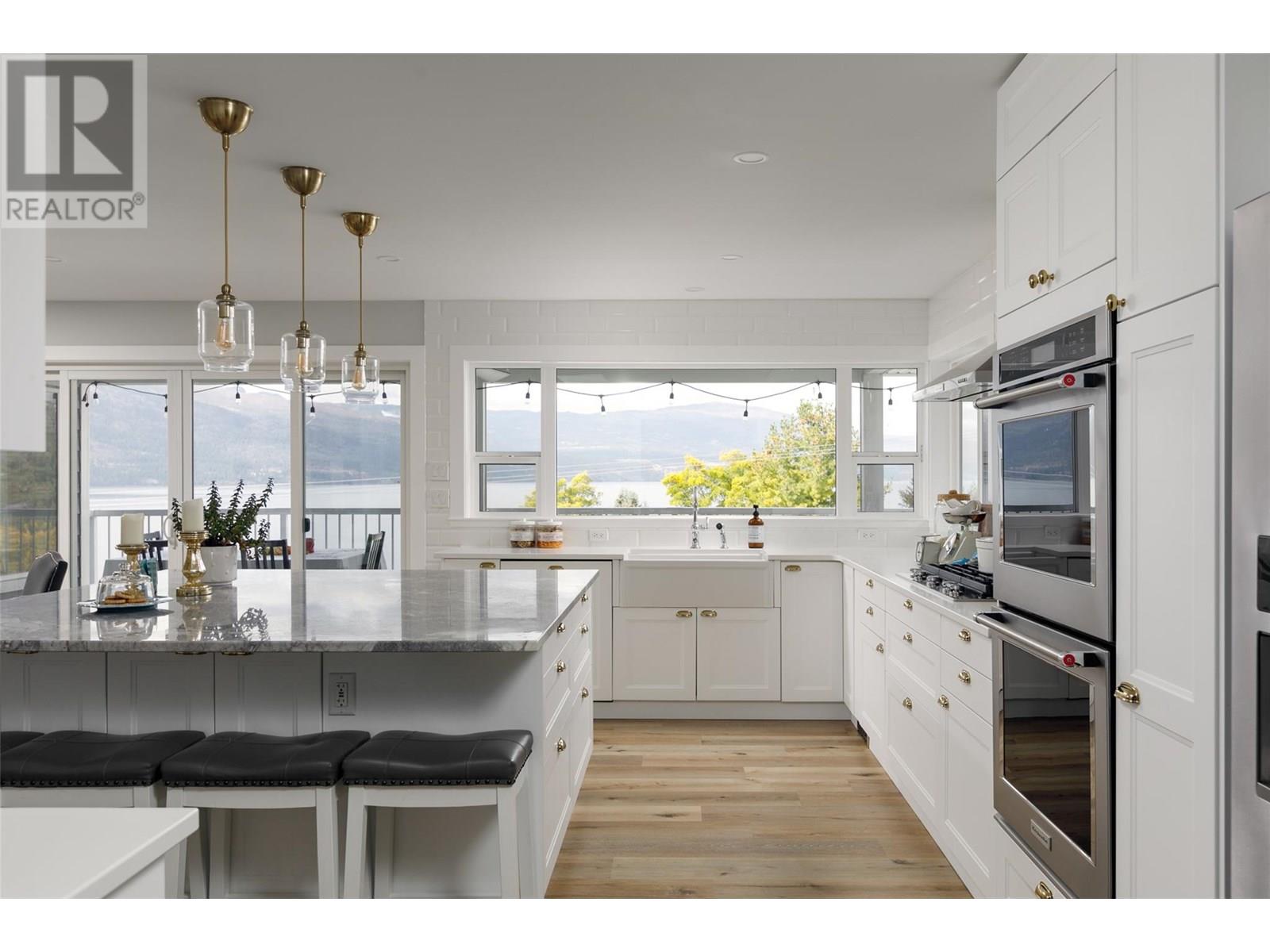 11935 Okanagan Centre Road Property Photo 22